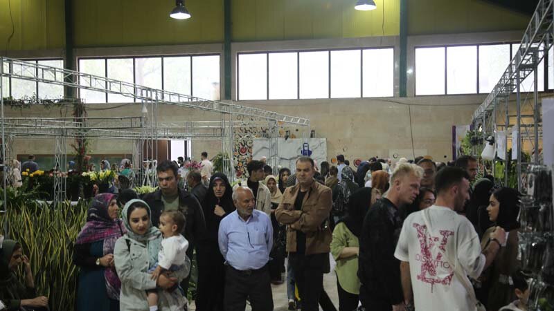 بیش از ۱۵ هزار بازدید در نخستین روز از یازدهمین جشنواره لالههای کرج رقم خورد