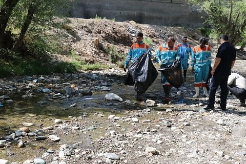 حاشیه رودخانه کرج از زباله پاکسازی شد 1