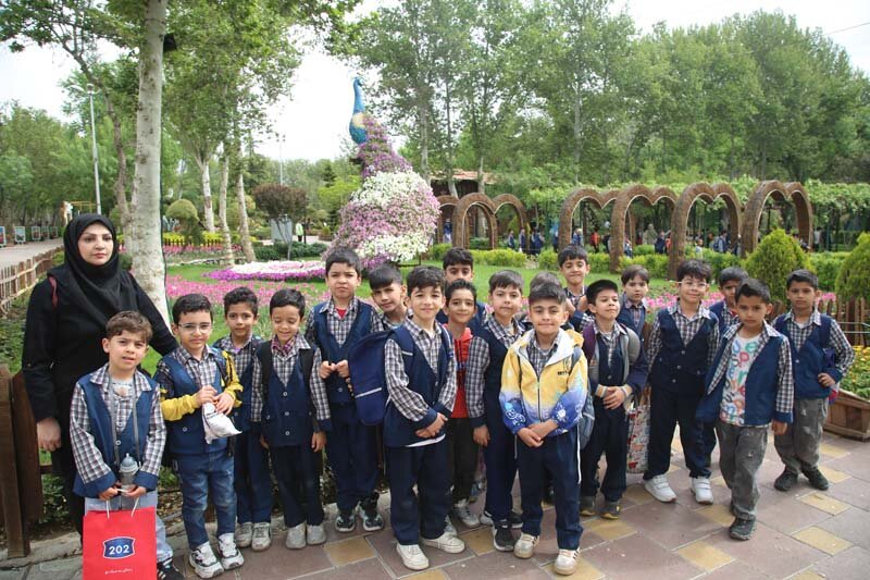 ۱۳ هزار دانشآموز البرزی از پارکها و بوستانهای شهرکرج بازدید کردند