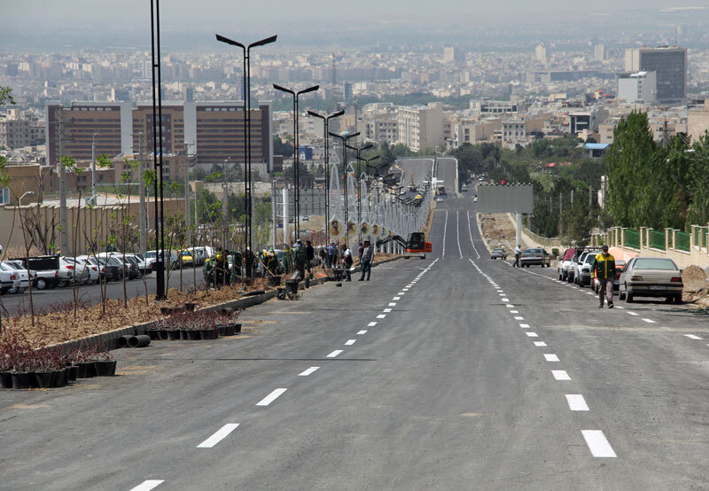 پایان عملیات اجرایی و آسفالت پروژه اتصال بلوار جمهوری به بزرگراه شهید سلیمانی