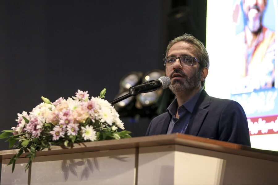 جشنی برای آنان که شهر را جَلا میدهند/اجرای ستارهها برای ستارههای بینام و نشان