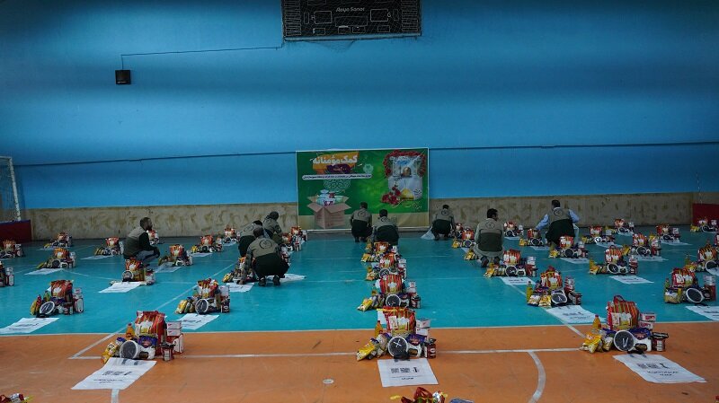 توزیع ۲۰۰ بسته معیشتی بین خانوادههای نیازمند