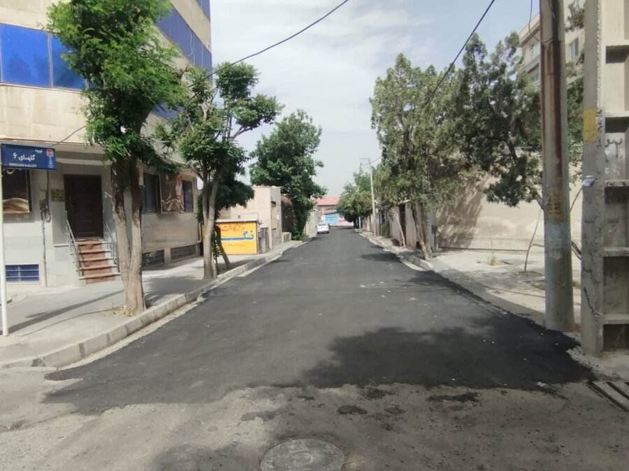 پایان عملیات تراش و روکش آسفالت در شهرکهای بهاران و گلها