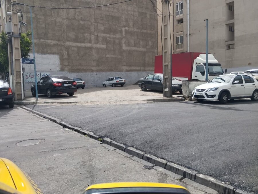 پایان عملیات تراش و روکش آسفالت در شهرکهای بهاران و گلها