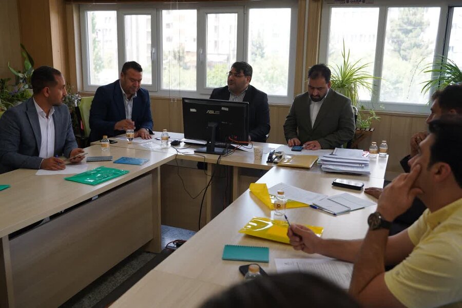 مدارک قهرمانان و نخبگان ورزشی شهرداریها و دهیاریهای کشور بررسی شد