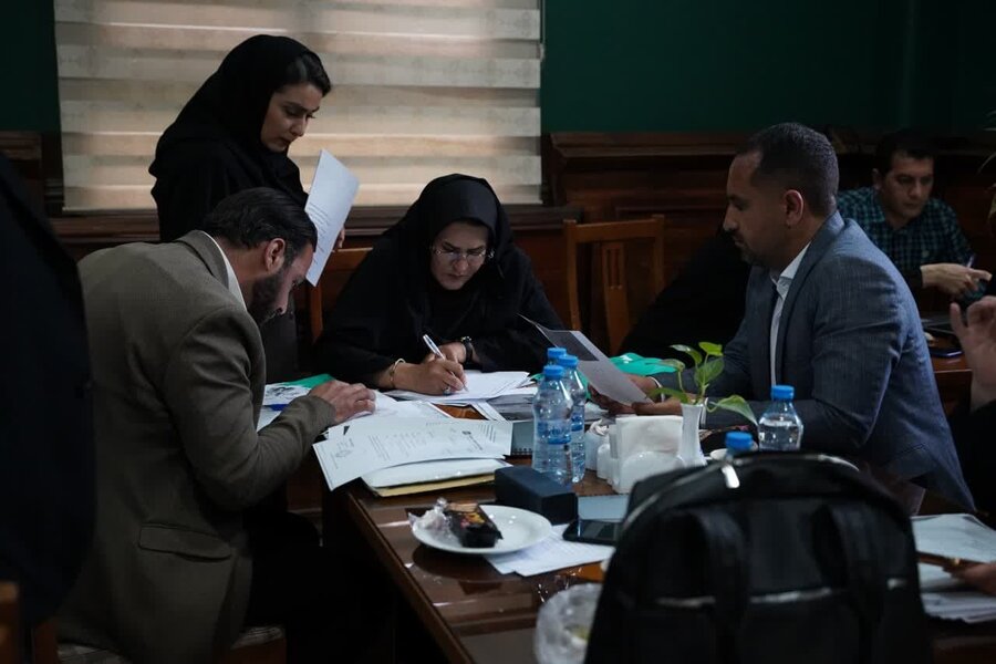 مدارک قهرمانان و نخبگان ورزشی شهرداریها و دهیاریهای کشور بررسی شد