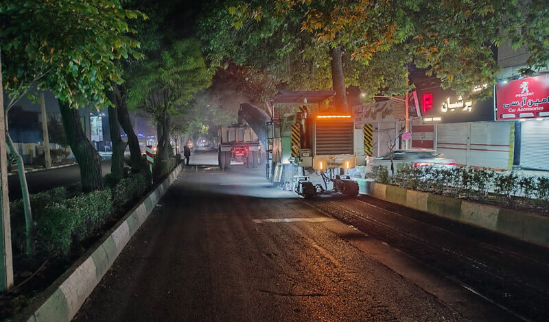 توزیع مکانیزه ۹ هزار تن آسفالت در معابر شهر کرج