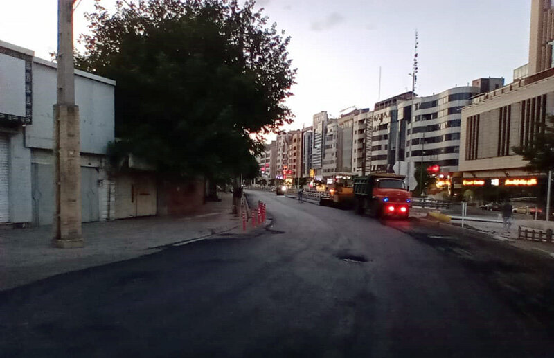 توزیع مکانیزه ۹ هزار تن آسفالت در معابر شهر کرج