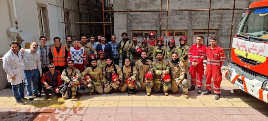 مانور اطفای حریق در بیمارستان قائم کرج برگزار شد