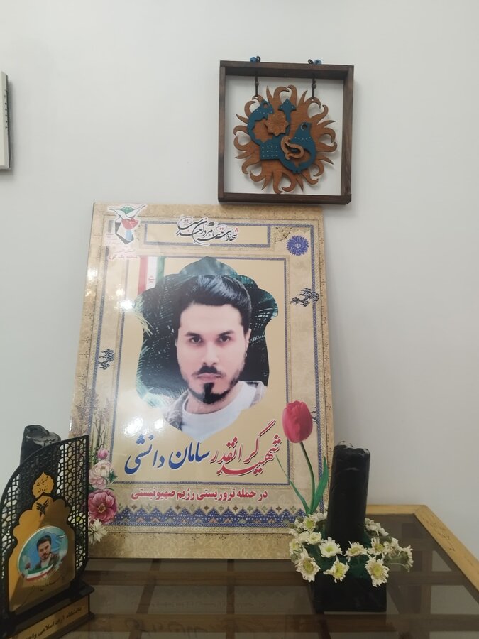 دیدار اعضای شورای شهر با خانواده معظم شهید دانشی