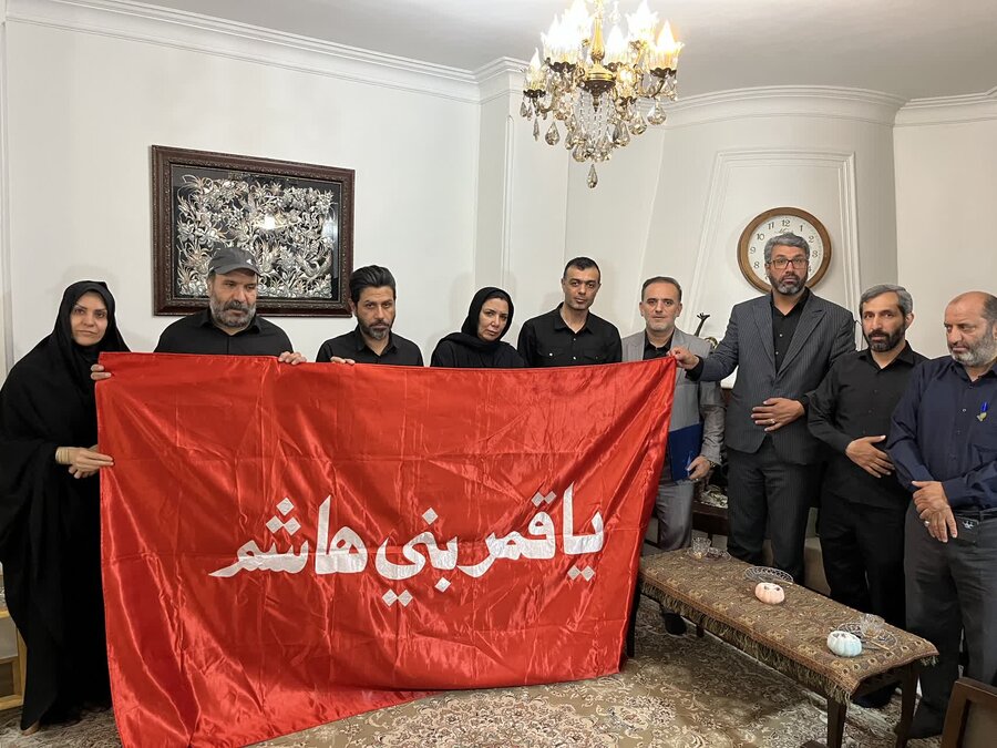 دیدار اعضای شورای شهر با خانواده معظم شهید دانشی