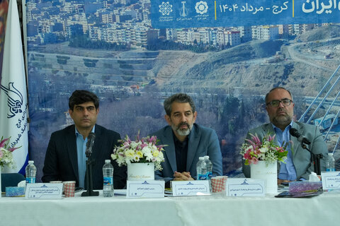 نشست معاونین حمل و نقل کلانشهرها در کرج/ تبادل تجربه برای کاهش معضلات ترافیکی کمیسیون حمل ونقل و ترافیک