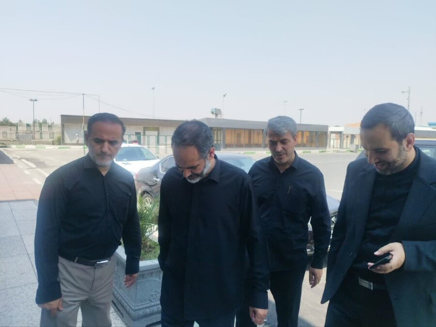 حضور سرزده نماینده مجلس و  عضو شورا  در ترمینال شهید کلانتری