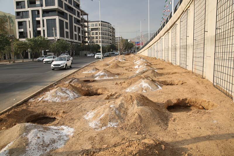 نگاهی به تقاطع جمهوری قبل و بعد از اقدامات سازمان سیما، منظر و فضای سبز شهری