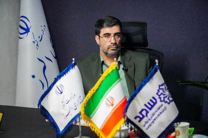 قائممقام شهردار کرج در دفتر سامانه سامد استانداری حاضر شد