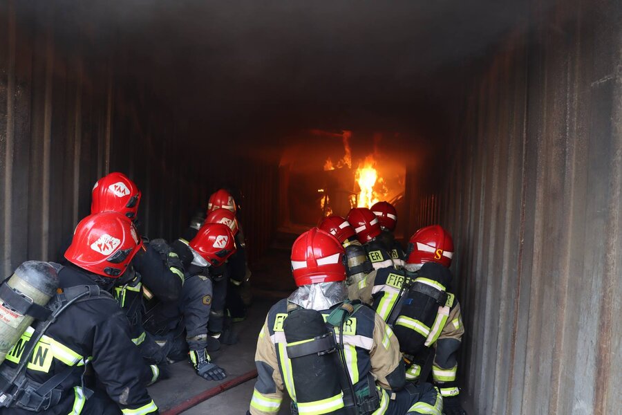 آتشنشانان چهار شهر کشور در کرج حضور یافتند