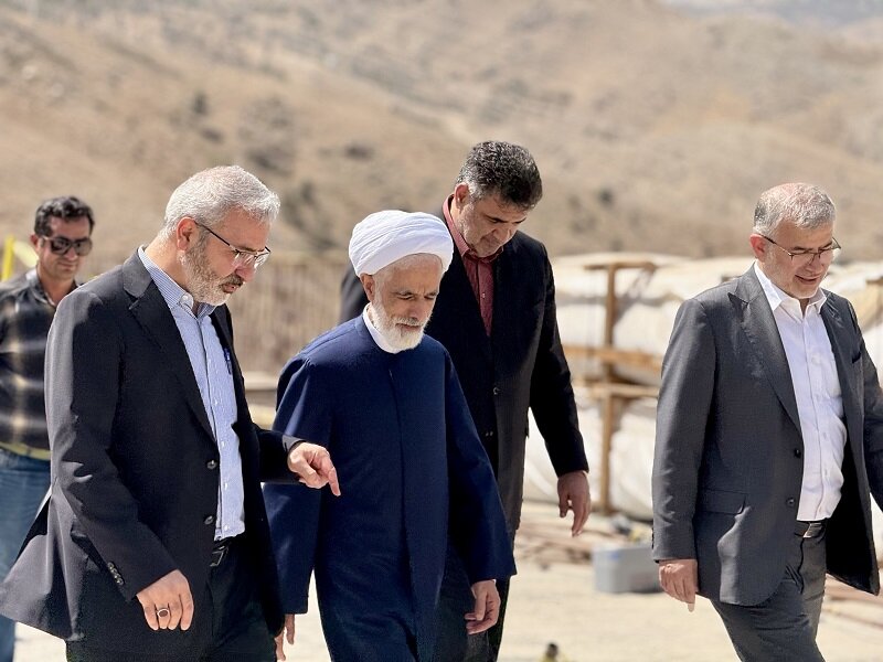 خداحافظی با راهبندانهای پایانناپذیر/شاهرگ طلایی حمل و نقل شهری کرج در حال احداث است