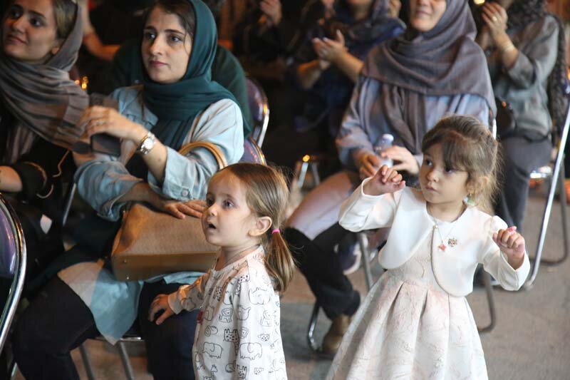 نمایشگاه سوغات، هدایا و صنایعدستی "ایران ما"