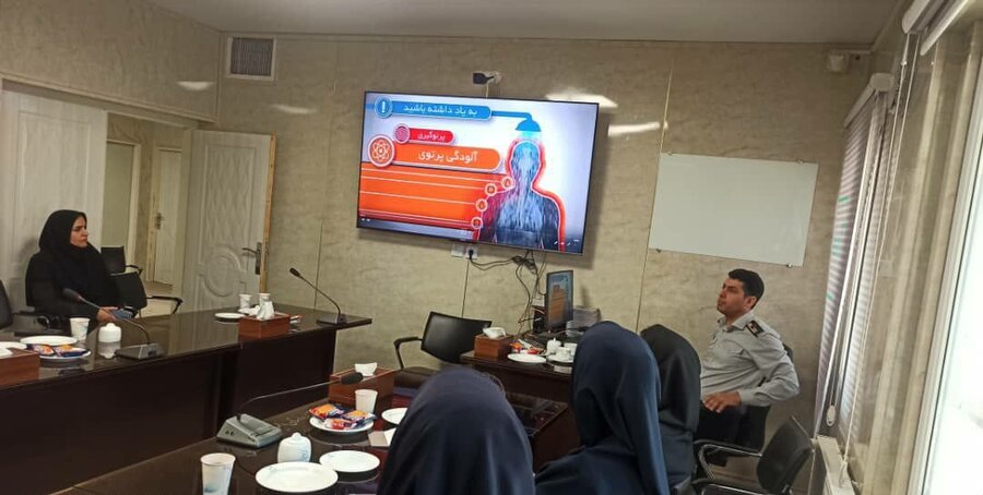 کارکنان استاندارد البرز با اصول ایمنی و آمادگی اضطراری آشنا شدند