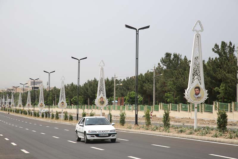 تبلور ایثار و شهادت در کرج با بهرهگیری از نمادهای دفاع مقدس