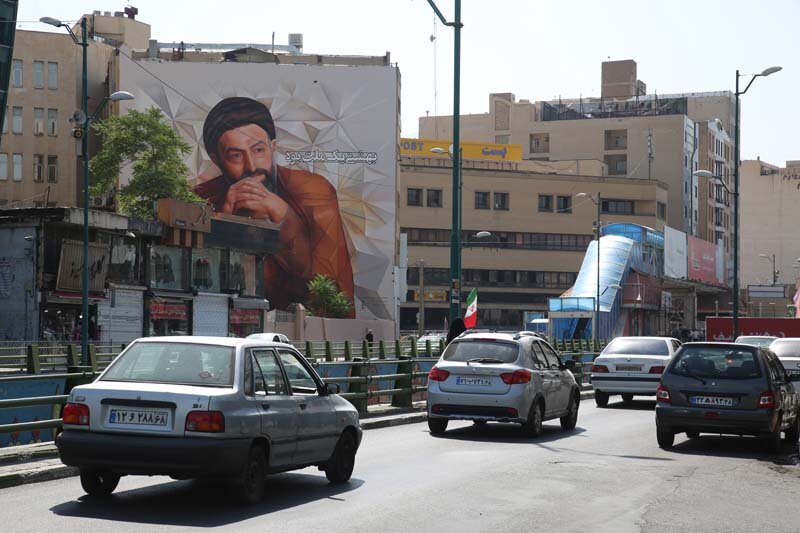 تبلور ایثار و شهادت در کرج با بهره‌گیری از نمادهای دفاع مقدس