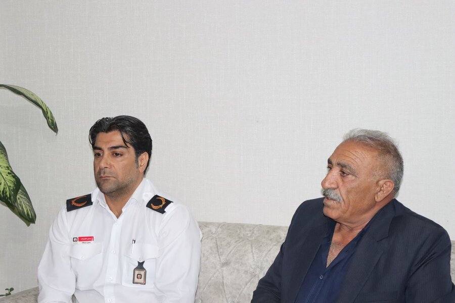دیدار رئیس شورای شهر کرج با خانواده آتشنشان فقید "حسن امجدیان"