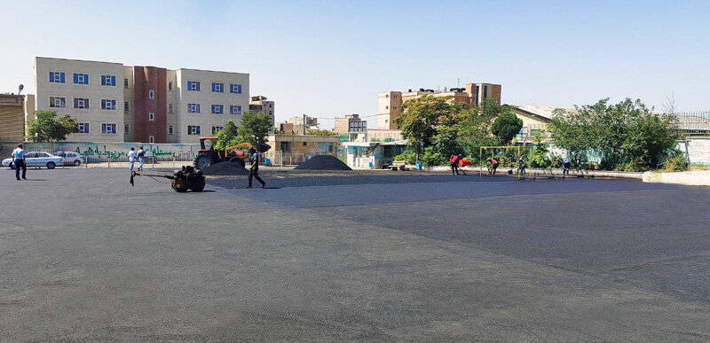 محوطه مدارس دولتی شهر کرج با ۸ هزارتن آسفالت نوسازی شد