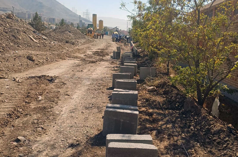 بلوار جمهوری به بلوار کمالیدهقان متصل میشود