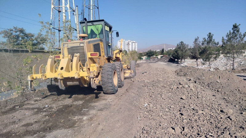 بلوار جمهوری به بلوار کمالیدهقان متصل میشود