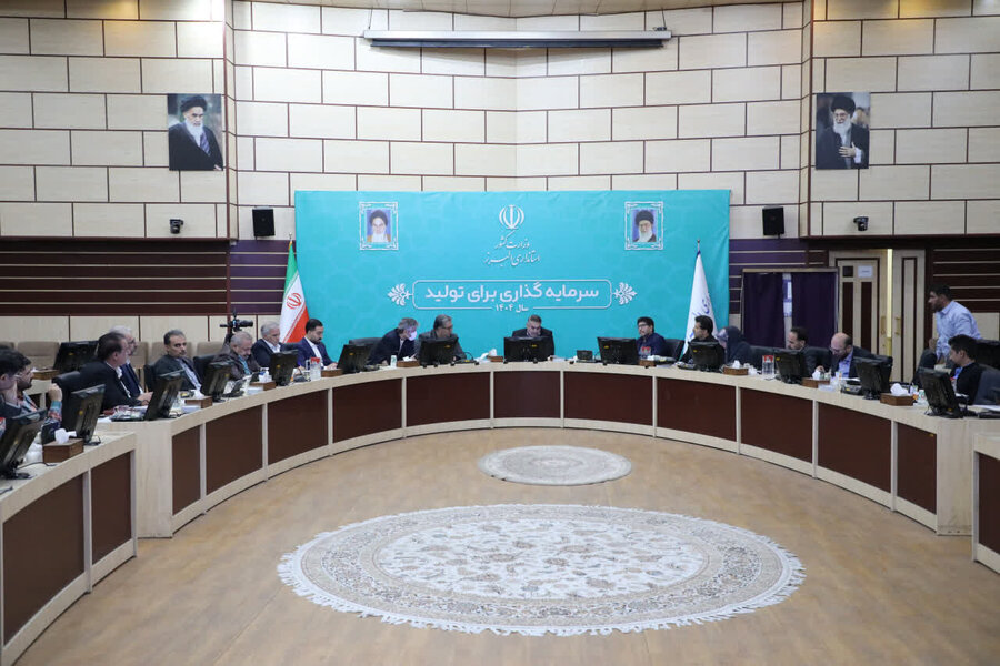 نام مدیر کل ارتباطات شهرداری کرج در صدر مدیران برتر استان قرار گرفت