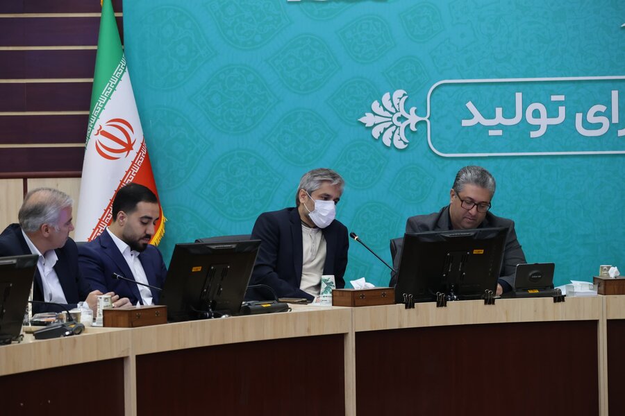 نام مدیر کل ارتباطات شهرداری کرج در صدر مدیران برتر استان قرار گرفت