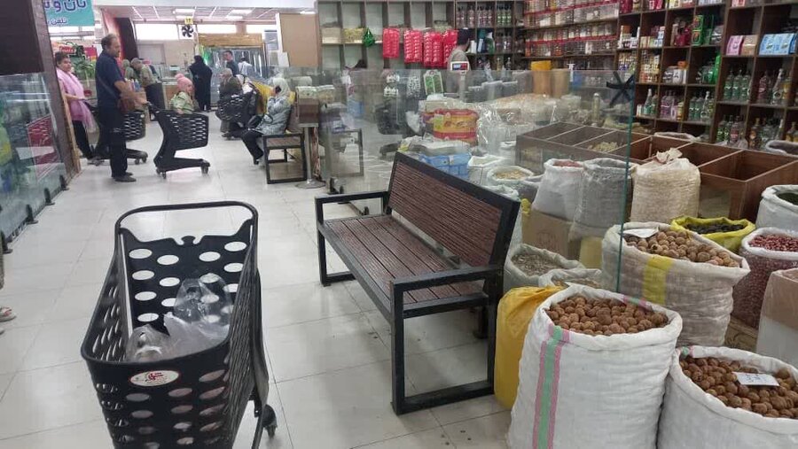 استقرار نیمکت‌های جدید در بازار روزهای کرج
