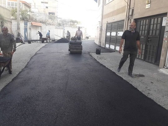طرح گسترده آسفالت معابر در منطقه ۲ کرج اجرا شد