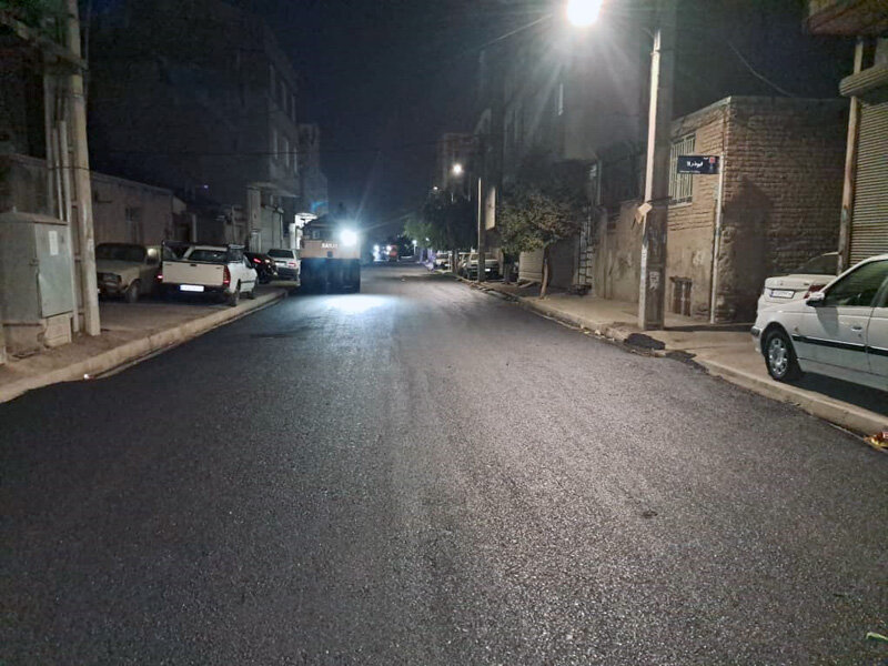 عملیات تراش و روکش با صرف ۶۰۰ تن آسفالت در خیابان توللی‌پور انجام شد