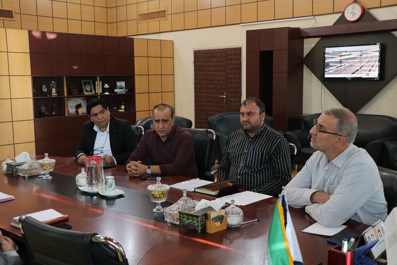 نشست هم‌اندیشی سازمان ساماندهی مشاغل شهری با شورای مرکز بهداشت شرق کرج برگزار شد