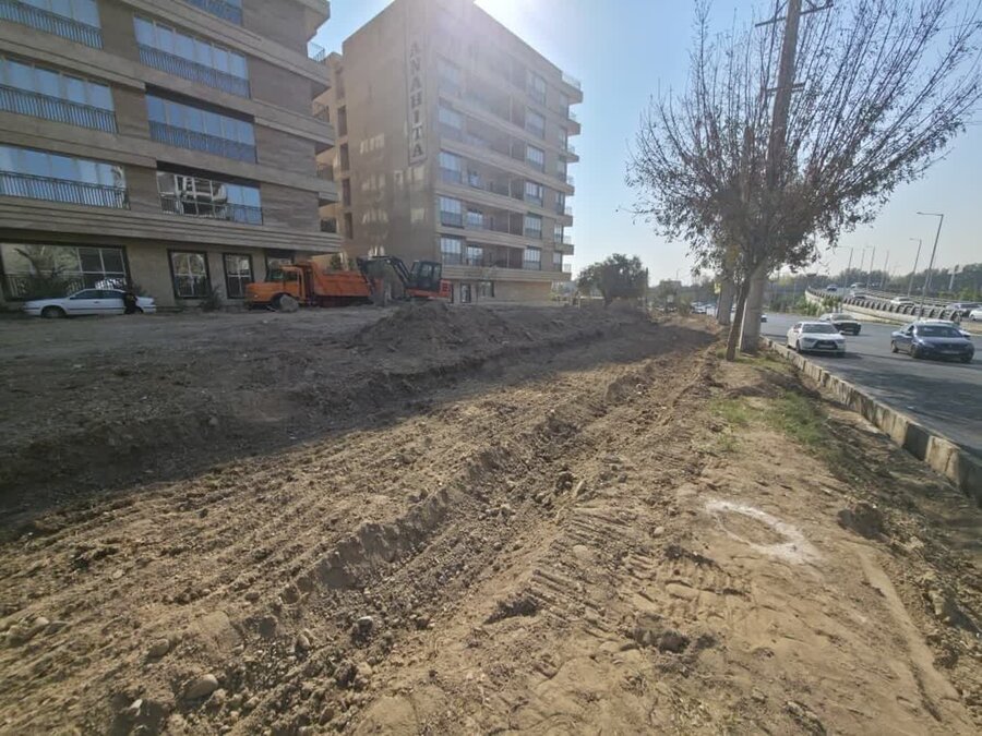 اجرای طرح ساماندهی و بهسازی فضا و منظر شهری در تقاطع غیر همسطح جمهوری