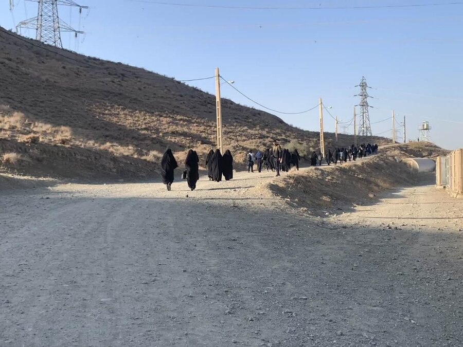 اردوی کوهپیمایی و راهپیمایی خواهران بسیجی  برگزار شد