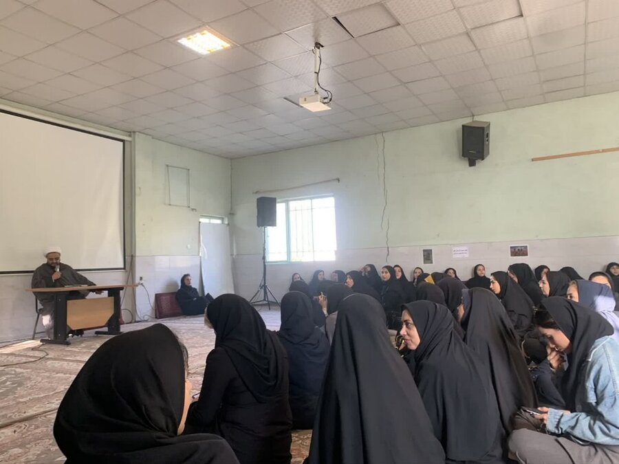 اردوی کوهپیمایی و راهپیمایی خواهران بسیجی برگزار شد