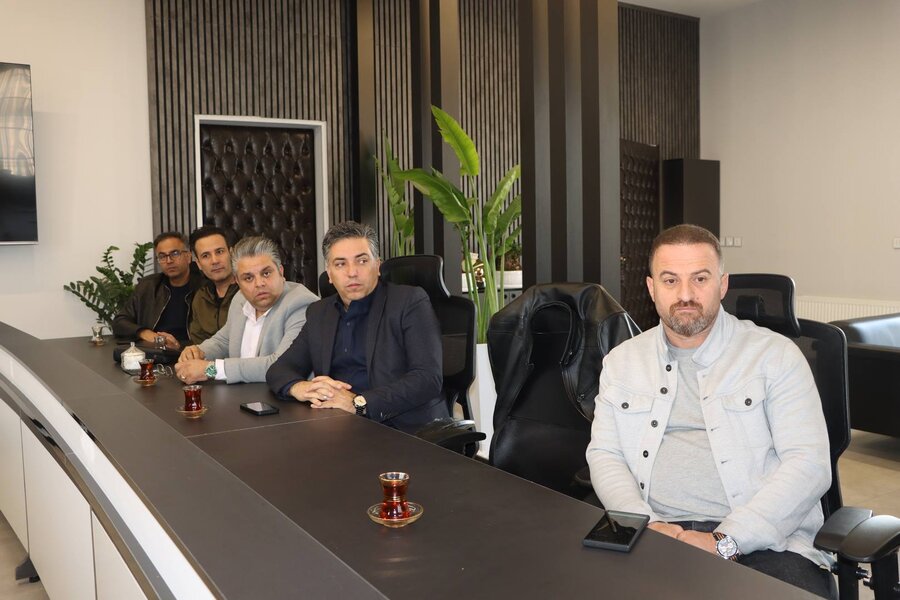 نشست تخصصی سازمان آتش‌نشانی کرج با سازندگان/ارتقای استانداردهای ایمنی در ساخت‌وساز