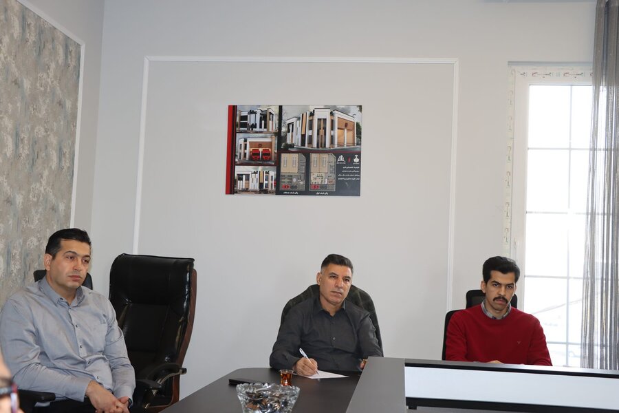 نشست تخصصی سازمان آتشنشانی کرج با سازندگان/ارتقای استانداردهای ایمنی در ساختوساز