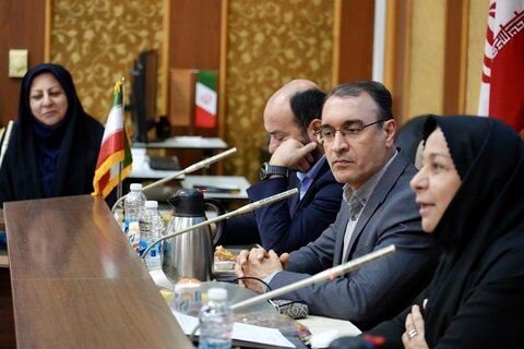 نشست تخصصی تبیین و تدوین دستورالعمل‌های نظام جامع مدیریت منابع انسانی