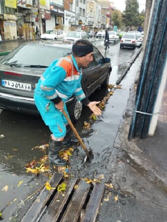 لایروبی گسترده جوی‌ها و انهار منطقه ۷ انجام شد