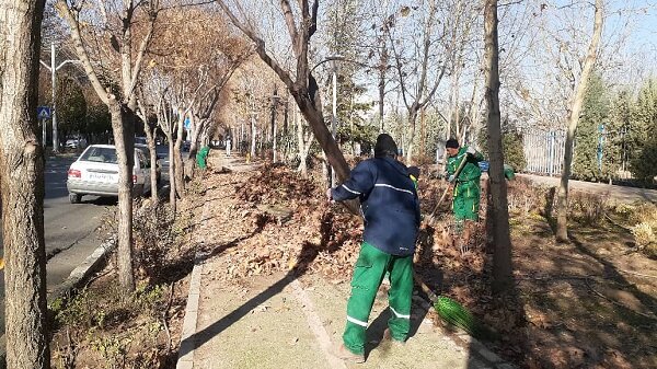 انجام روزانه عملیات برگروبی در منطقه ۴ کرج / آمادهباش کامل برای بارندگیها