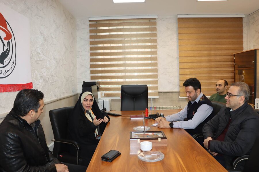 بازدید عضو شورای اسلامی شهر کرج از ایستگاه جدید آتشنشانی