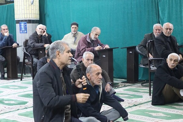 دیدار اعضای شورا و شهروندان در مسجد جامع حضرت قمربنیهاشم(ع)
