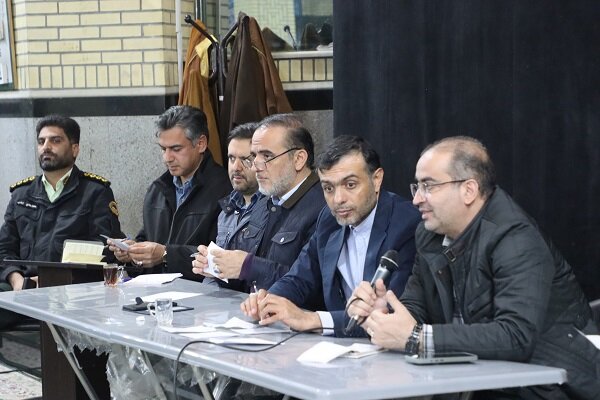 دیدار اعضای شورا و شهروندان در مسجد جامع حضرت قمربنیهاشم(ع)