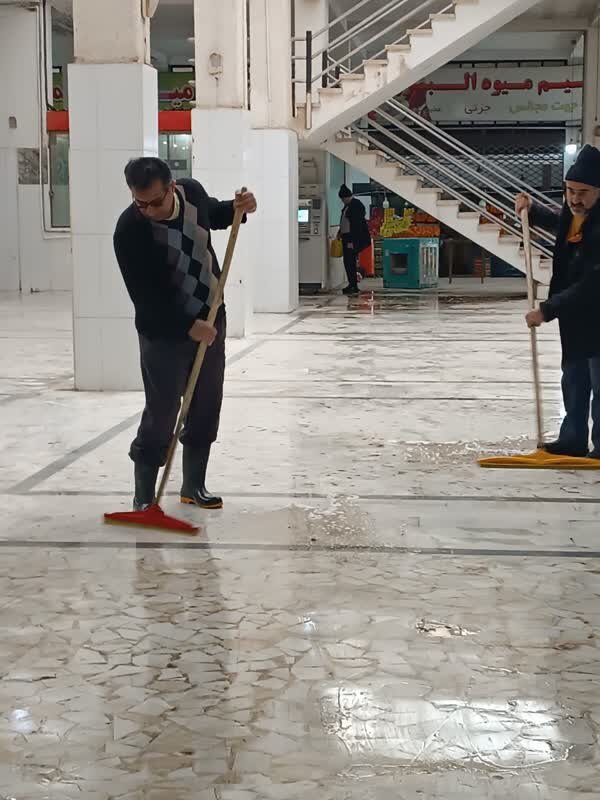 جهادگران، بازار میوه و ترهبار کیانمهر را پاکسازی کردند