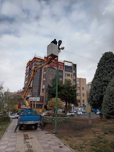 طرح گسترده بهسازی و توسعه سیستم روشنایی در بوستان‌های منطقه ۷ اجرا شد