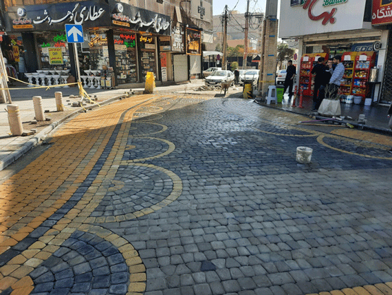 مرحله اول عملیات نصب کفپوش نوستالیت خیابان آزادی به اتمام رسید