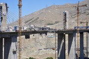 بازدید هیئت رسانه‌ای عراقی از پل زخمی بی۱/ افشای ابعاد جنایت جنگی آمریکا 